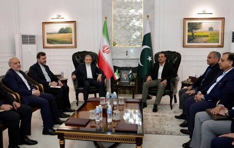 در دیدار عراقچی با فرمانده ارتش پاکستان چه گذشت؟