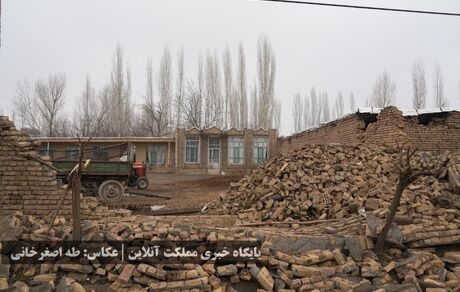 فوت ۳ تن در زلزله خوی از سوی پزشکی قانونی تایید شد