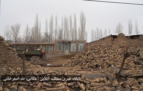 آمار مصدومان زمین لرزه خوی و سلماس به ۱۱۰ تن رسید