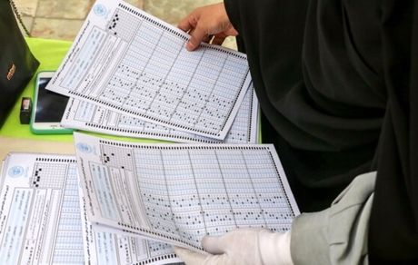 شناسایی و انهدام ۳ باند جعل مدارک دانشگاه آزاد در یک سال گذشته