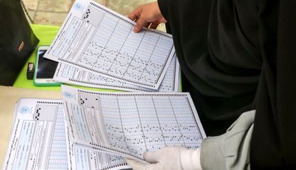 شناسایی و انهدام ۳ باند جعل مدارک دانشگاه آزاد در یک سال گذشته