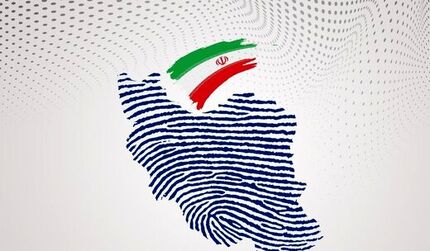 ۲ سوال مهم رهبر انقلاب از یک چهره مشهور درباره حوادث بعد از انتخابات ۸۸