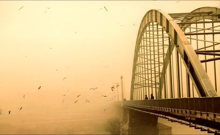 مدارس ۸ شهر خوزستان و دانشگاه‌های اهواز تعطیل شد / دلیل: آلودگی شدید هوا