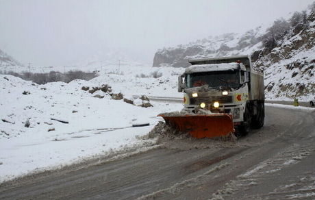 محور مواصلاتی اردبیل – آستارا همچنان مسدود است
