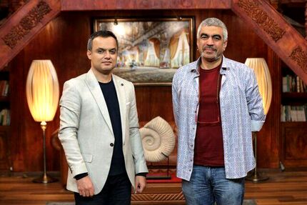 مجری «فوتبال ۱۲۰» در برنامه سروش صحت