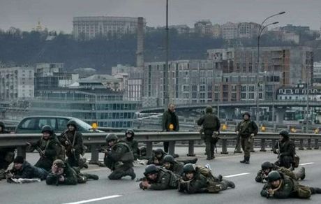 درگیری شدید در پایتخت اوکراین / یک انفجار مهیب کی‌یف را به لرزه درآورد