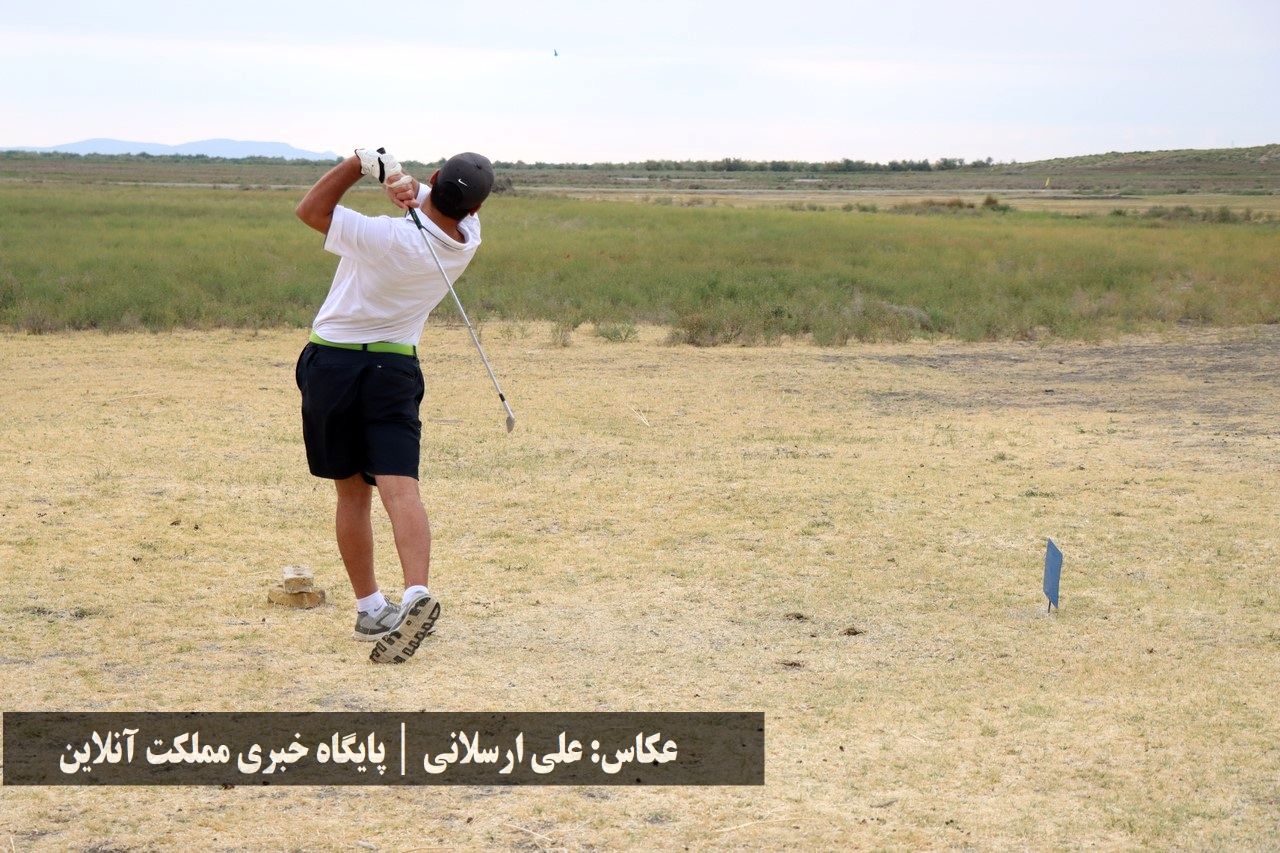 روز نخست جایزه بزرگ گلف