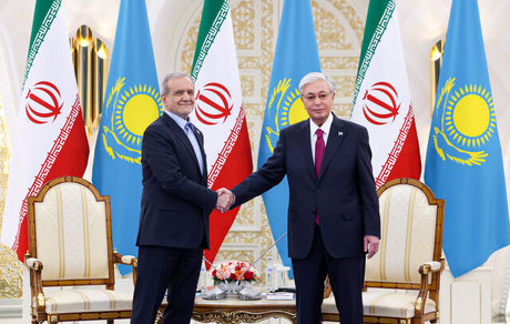 رئیس جمهور از رشد ۴۰ درصدی تجارت ایران و قزاقستان خبرداد