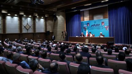 ایستادگی پای اصول و عدم وابستگی به شرق و غرب از دلایل اعتماد کشورهای منطقه به جمهوری اسلامی است