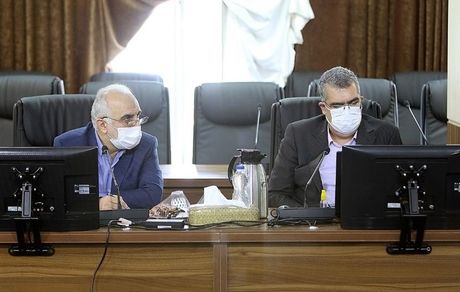 دژپسند: سیاست‌گذاری‌های کلان متناسب با الزامات اقتصاد مقاومتی اصلاح شده است