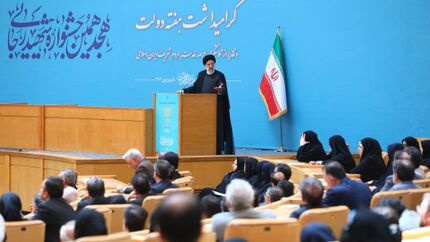 همه مدیران مامور به بازنگری در فرآیندها با هدف چابکتر، سریع‌تر و سهل‌تر شدن نظام اداری هستند