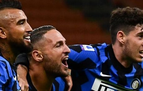 توافق پدیده فوتبال ایتالیا برای تمدید با اینتر