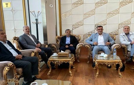 احمدی نژاد از ایران رفت