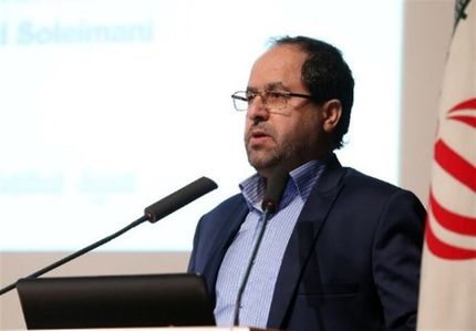 رییس دانشگاه تهران: در روابط استاد و دانشجو اخلاق حاکم شود؛ حتی با چماق قانون!