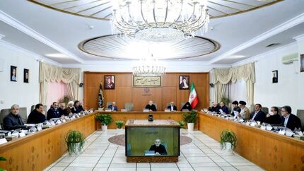 پزشکیان: وضعیت دریاچه ارومیه را جدی‌ترین چالش استاندار جدید آذربایجان‌غربی است