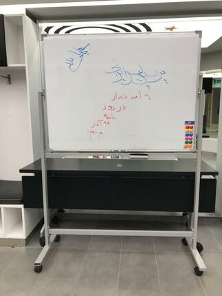 نوشته روی تخته رختکن پرسپولیس کار چه کسی بود؟