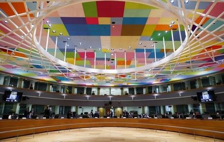 اتحادیه اروپا، طالبان را به رسمیت نمی‌شناسد