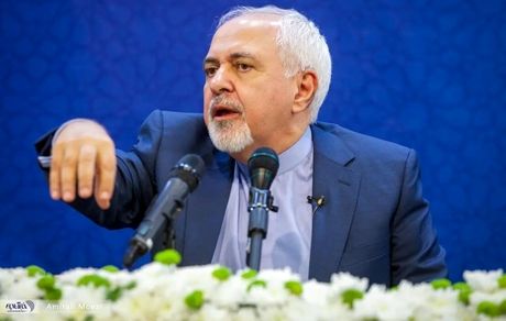 ظریف: رای ندادن رای دادن به اقلیت است / ایران را از نو خواهیم ساخت