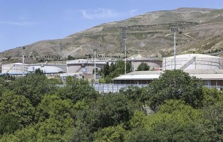 خطرات انبار نفت تهران در مجاورت با مناطق مسکونی و باغات