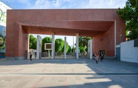 تغییر در زمانبندی برنامه امتحانی، آموزشی و دفاع از پروژه‌ها و رساله دانشگاه شریف