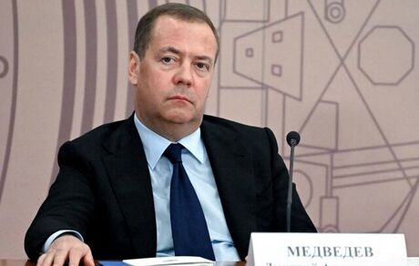 ادعای مدودف: مادورو عفو خواهدشد ولی نه توسط ترامپ