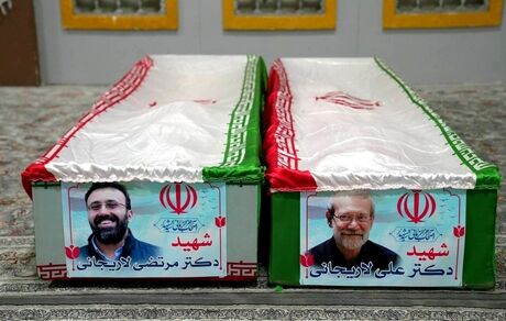 تصویری از تابوت علی لاریجانی و فرزندش در معراج شهدای تهران
