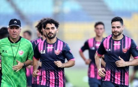 هافبک و کاپیتان دوم پرسپولیس مصدوم شد