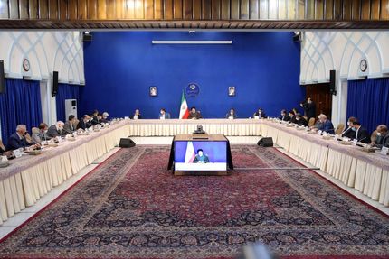 به بدهکاران بدحساب میدان ندهید؛ اسامی آن‌ها را منتشر و دستشان را قطع کنید