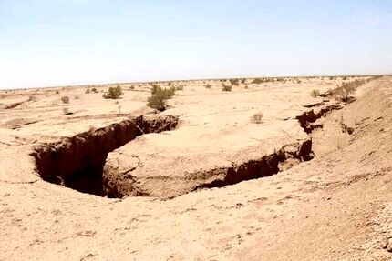 فرونشست شدید در رفسنجان و کرمان