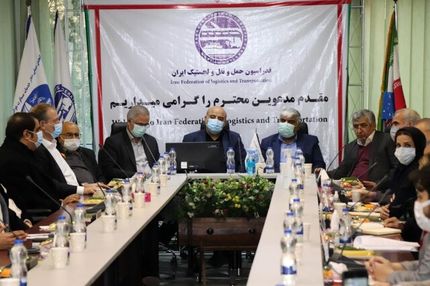 مالیات بر ارزش‌افزوده در بلیت هواپیما تورم‌زا و خارج‌کننده ارز از کشور است