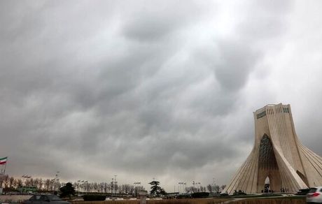 مدارس و ادارات تهران تعطیل نیست