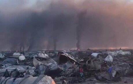 آغاز مبادله کالا از گمرک اسلام قلعه/ پذیرش سوخت و کامیون جدید ممنوع
