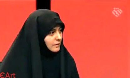 خانم مجری، حرف شاه را تکرار نکنید!
