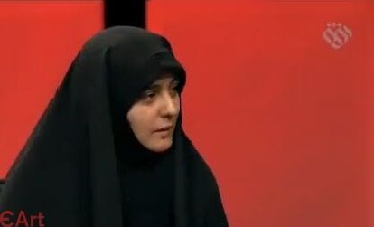 خانم مجری، حرف شاه را تکرار نکنید!
