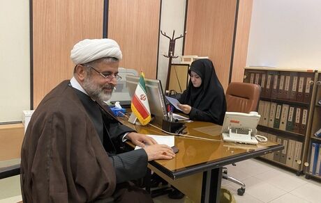 رییس جمهور برای انتخابات خبرگان ثبت نام کرد