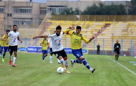 لیگ دسته یک شروع نشده یک بازی لغو می‌شود