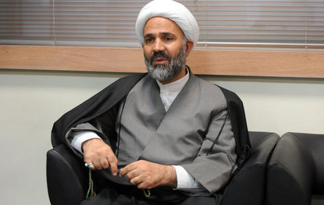 پژمانفر: مشکلات اقتصادی با مذاکره حل نمی‌شود/ ضرورت ارتباط با کشورهای منطقه