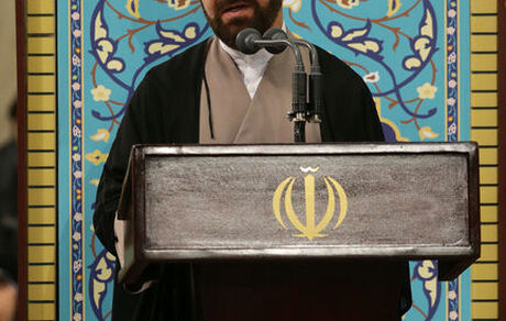 رهبر انقلاب تولیت آستان مقدس حضرت احمد بن موسی علیهماالسلام را منصوب کرد