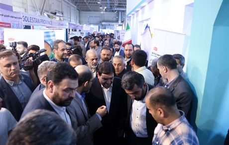 مخبر: استانداران، استان را در تمام ابعاد اجتماعی، امنیتی و اقتصادی مدیریت کنند