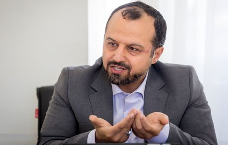 وزیر اقتصاد: توسعه اقتصادی جز با توانمندسازی منطقه‌ای و سپردن اختیارات در مناطق میسر نمی‌شود