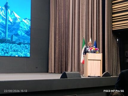 زاکانی: نیمی از تهرانی‌ها اجاره نشین اند / باید سایه جنگ از سر ایران برداشته شود