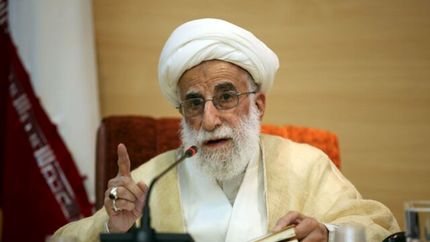 آیت‌الله جنتی: وظیفه مسئولان است تا هرچه زودتر مشکلات مردم را حل کنند