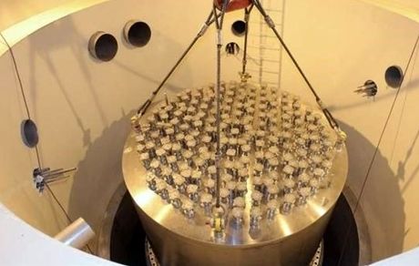  سازمان انرژی اتمی در حال طراحی راکتوری مشابه آب سنگین اراک است