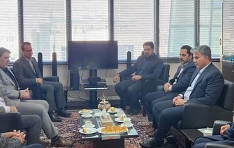 قدردانی مدیرکل کمیته امداد استان مرکزی از خدمات بانک مسکن استان