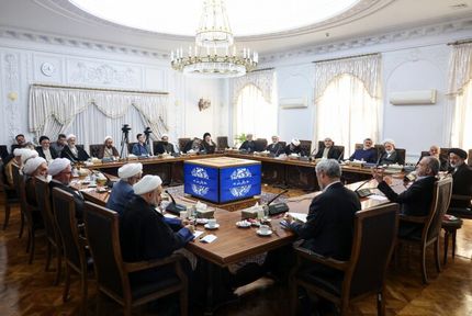 رئیس جمهور: نقش روحانیون، نقشی تعیین کننده و تخصصی است