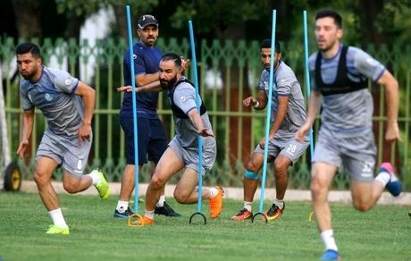 قرارداد شجاعیان و نادری ثبت شد 