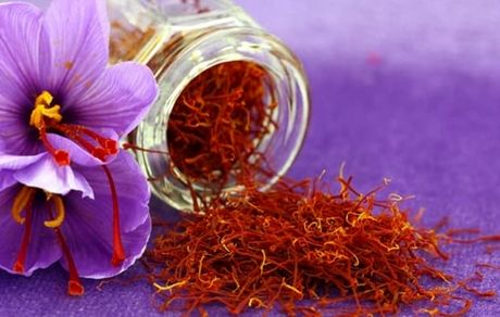 کاهش شدید مصرف زعفران در کشور / ادویه اصلی ایرانی‌ها به کالای لوکس تبدیل شد