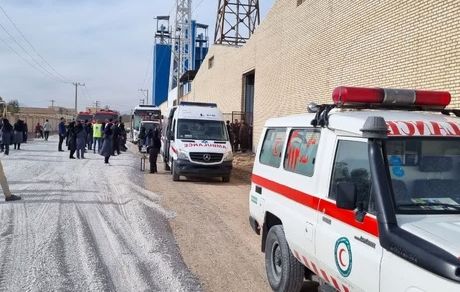 مسمومیت ۷۵ نفر بر اثر استنشاق گاز منوکسیدکربن در شهرک صنعتی راوند کاشان