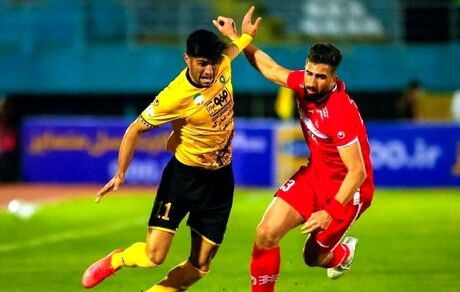 مدافع سپاهان به پرسپولیس می‌پیوندد