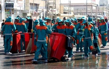 پاکبانان مشهدی در اعتراض به پرداخت نشدن مطالبات، تجمع کردند